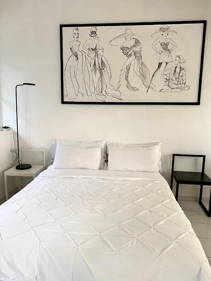 Elegant Studio Et Parking Dans Batiment Historique 쎙뜨호뻬 외부 사진
