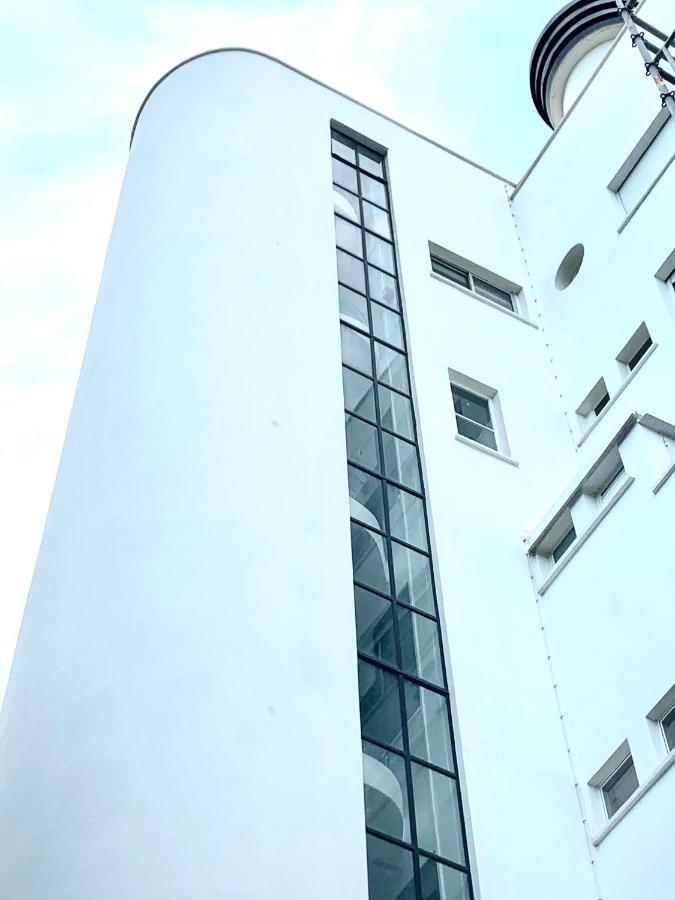 Elegant Studio Et Parking Dans Batiment Historique 쎙뜨호뻬 외부 사진